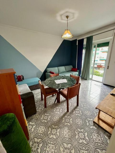 Casa De Los Amigos Rapallo Esterno foto